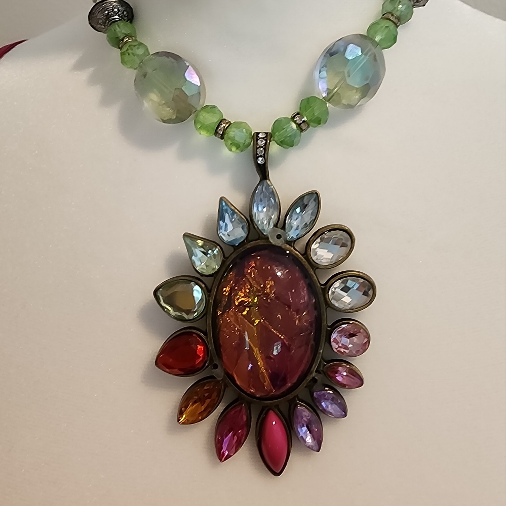 Necklace sunshine new